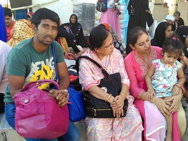 পাপালির জীবনের দুই দুর্গা