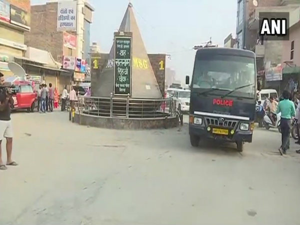 বম্ব স্কোয়াড
