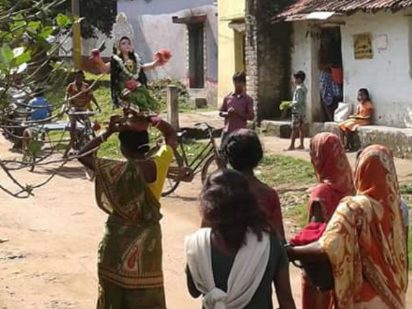 বর্তমানে ভাদু পুজা 