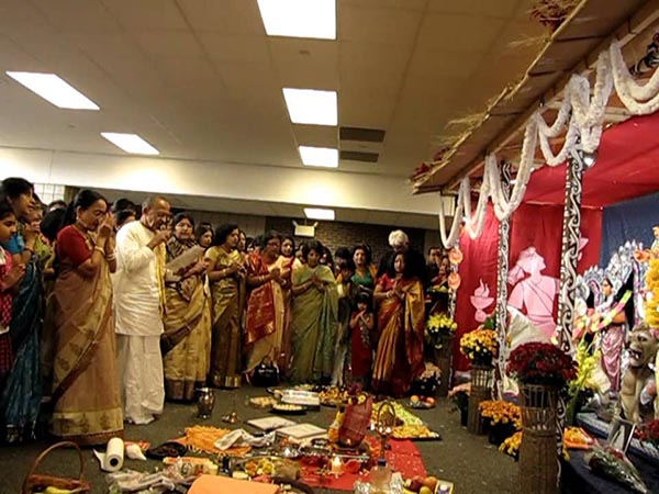 মহাঅষ্টমীর অঞ্জলির সময়ক্ষণ 