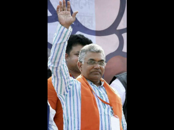 মমতার দলের বহু নেতা, মন্ত্রীই বিজেপিতে পা বাড়িয়ে, পুজোর পরেই দলবদল, দাবি দিলীপ ঘোষের মমতার দলের বহু নেতা, মন্ত্রীই বিজেপিতে পা বাড়িয়ে, পুজোর পরেই দলবদল, দাবি দিলীপ ঘোষের