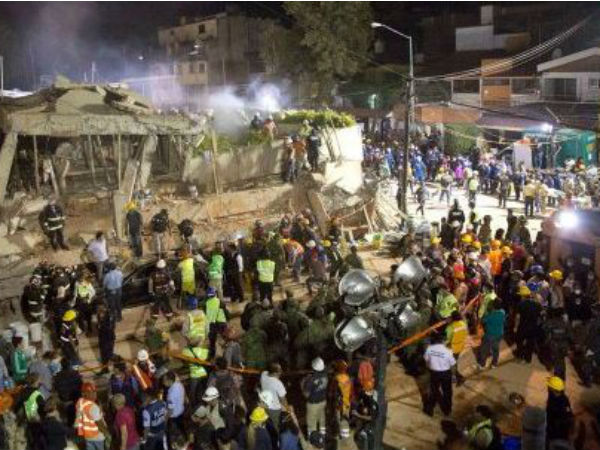 মেক্সিকো ভূমিকম্পে গুড়িয়ে গেল স্কুল, দুর্ভাগা ছাত্রদের কপালে যা ঘটল 