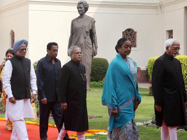 কেন দ্বিতীয় ইউপিএ সরকার মুখ থুবড়ে পড়েছিল?