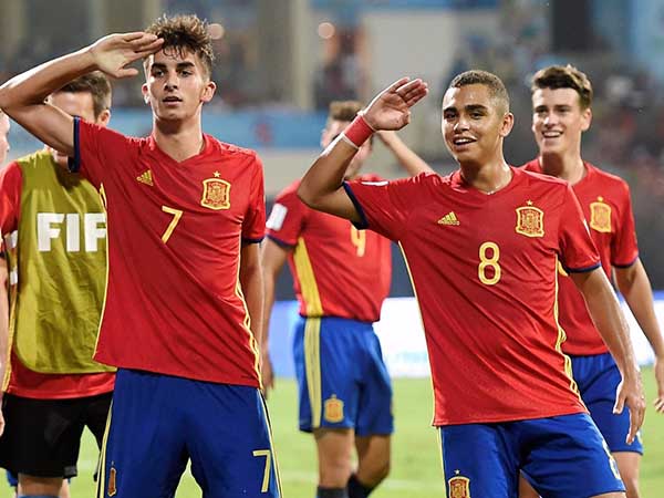 ফুটছে স্পেনও