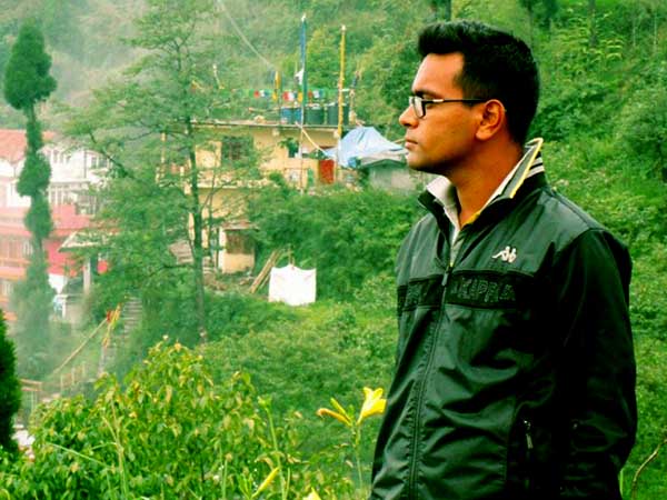 মাসখানেক আগেই বাড়ি ফিরেছিল অমিতাভ, কথা চলছিল ট্রান্সফারের, কিন্তু তা আর হল না