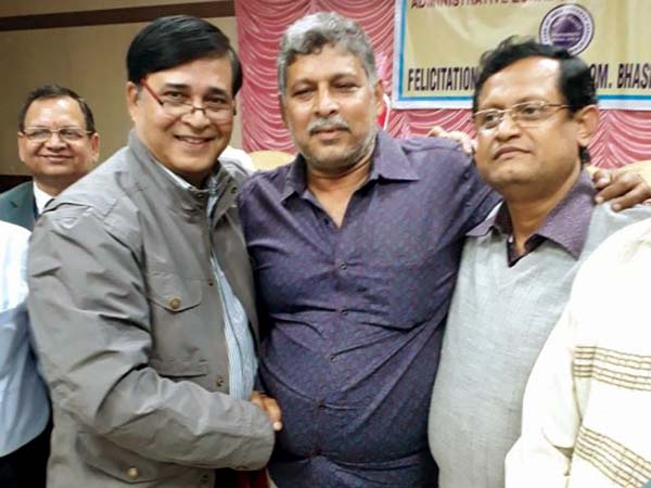 বুক জুড়ে হাহাকার, কিন্তু ভদ্রতার গণ্ডী ভাঙতে নারাজ ভাস্কর