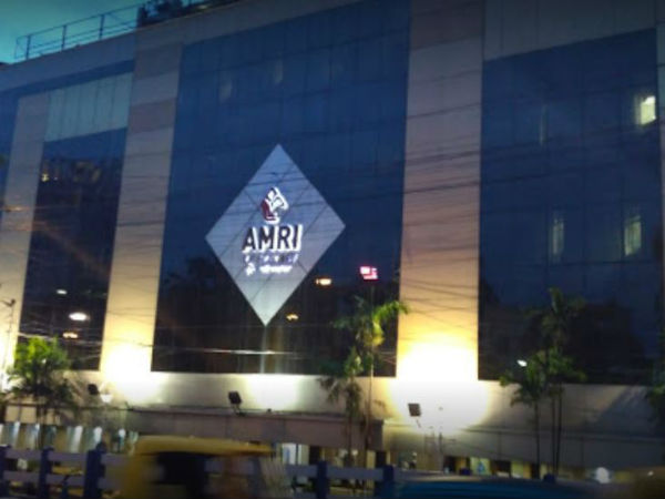 রোগী মৃত্যুর জের, ঢাকুরিয়া আমরিতে ব্যাপক ভাঙচুর রোগী মৃত্যুর জের, ঢাকুরিয়া আমরিতে ব্যাপক ভাঙচুর