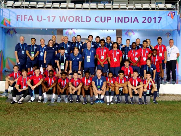 যুবভারতীতে মহারণ, ব্রাজিল- ইংল্যান্ডের লড়াই দেখতে ফুটছে কলকাতা