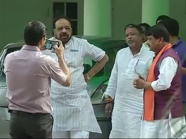 কেন্দ্রের বিশেষ নিরাপত্তা পাচ্ছেন মুকুল কেন্দ্রের বিশেষ নিরাপত্তা পাচ্ছেন মুকুল