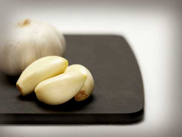 শারীরিক সৌন্দর্যে রসুন