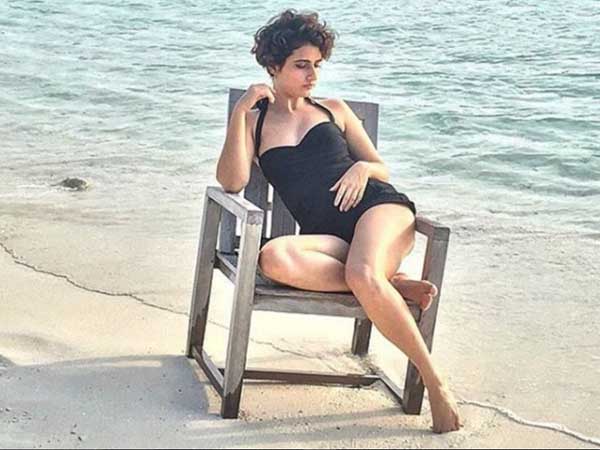 রমজান-এ আর যাই হোক সুইম স্যুট-এ ফোটো শ্যুট নয় রমজান-এ আর যাই হোক সুইম স্যুট-এ ফোটো শ্যুট নয়