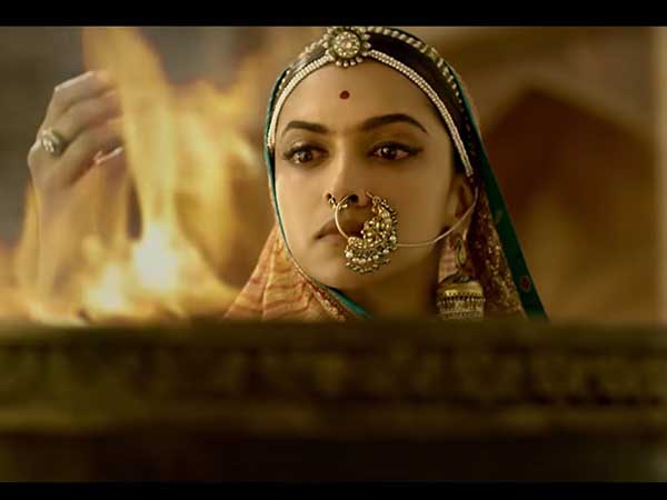 পদ্মিনীকে কখনও সামনে পাননি খিলজি 