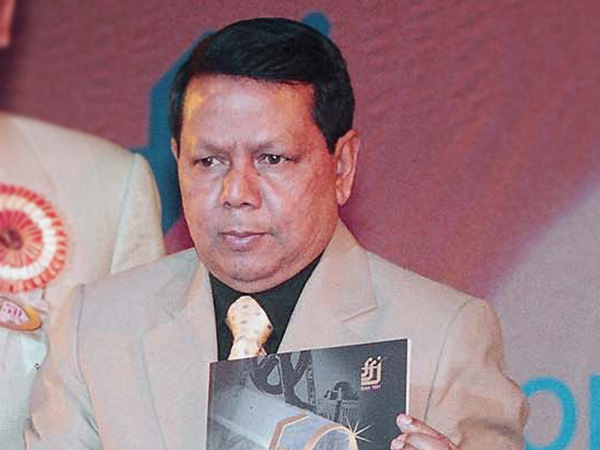  কোমায় চলে যাওয়া 