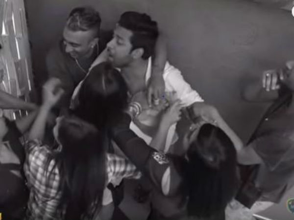 বেনাফশাকে নিয়ে আকাশের মন্তব্য 
