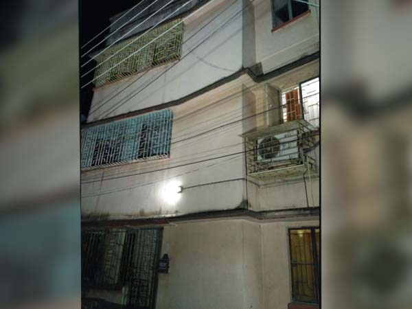 বিয়ের পরেই নতুন ফ্ল্যাটে