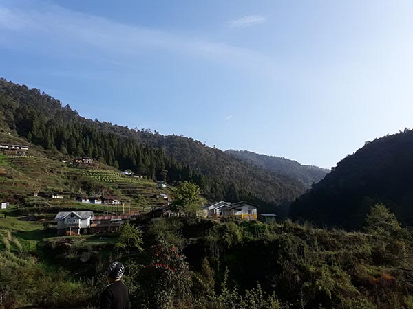 কী ভাবে পৌঁছবেন কী ভাবে পৌঁছবেন