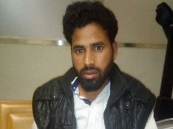 আইএস জঙ্গি আবু জাইদ ধরা পড়ায় কোন রহস্য এবার ফাঁস হবে আইএস জঙ্গি আবু জাইদ ধরা পড়ায় কোন রহস্য এবার ফাঁস হবে