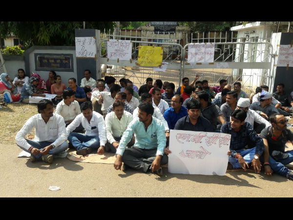মার্চের মধ্যেই চলে যাবে চাকরি! 'অসহযোগ আন্দোলনে' এইচএসসিএল-এর ৭ হাজার চুক্তিভিত্তিক কর্মী