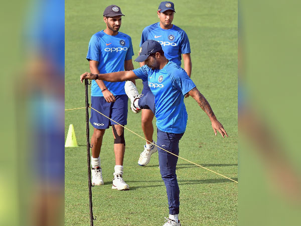শ্রীলঙ্কা-র বিরুদ্ধে ইডেনে নামছে ভারত, ফেভারিট তকমাই তাতাচ্ছে বিরাট এন্ড কোংকে শ্রীলঙ্কা-র বিরুদ্ধে ইডেনে নামছে ভারত, ফেভারিট তকমাই তাতাচ্ছে বিরাট এন্ড কোংকে
