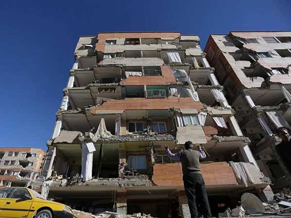 ইরান-ইরাকে ভূমিকম্পে মৃতের সংখ্যা ছাড়াল ৩০০, আহত অন্তত ৪ হাজার ইরান-ইরাকে ভূমিকম্পে মৃতের সংখ্যা ছাড়াল ৩০০, আহত অন্তত ৪ হাজার