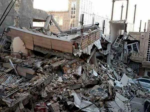 ইরান-ইরাকে ভূমিকম্পে মৃতের সংখ্যা ছাড়াল ৩০০, আহত অন্তত ৪ হাজার ইরান-ইরাকে ভূমিকম্পে মৃতের সংখ্যা ছাড়াল ৩০০, আহত অন্তত ৪ হাজার