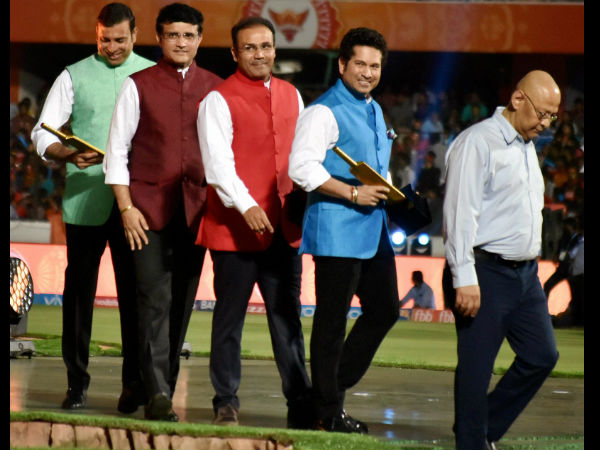 জন্মদিনের শুভেচ্ছা না লেগ পুল, পুরনো সতীর্থকে মাস্টারব্লাস্টারের মোক্ষম শুভেচ্ছা জন্মদিনের শুভেচ্ছা না লেগ পুল, পুরনো সতীর্থকে মাস্টারব্লাস্টারের মোক্ষম শুভেচ্ছা