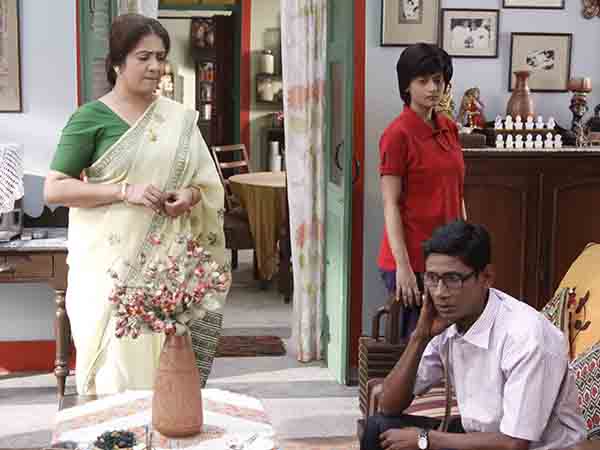 বকুলের উপর বিয়ের চাপ