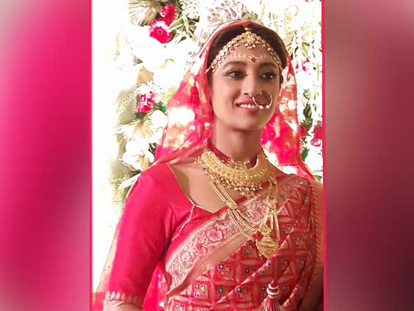 বিয়ের কনে পাওলি বিয়ের কনে পাওলি