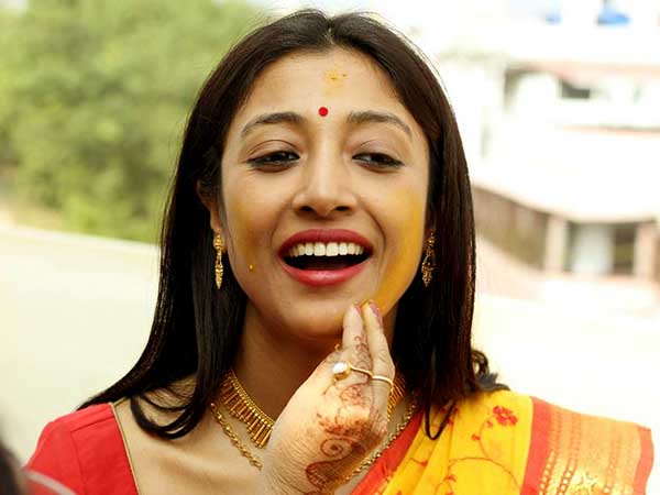 গায়ে হলুদ গায়ে হলুদ