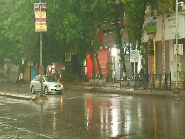 বন্ধ স্কুল 