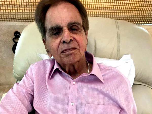 দিলীপ কুমারের মৃত্