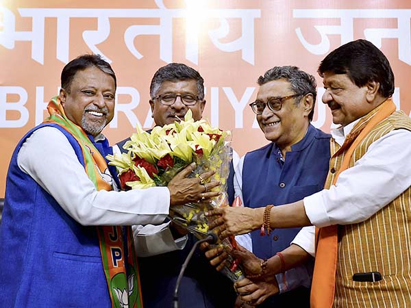 বাংলা জয়ের লক্ষ্যে সংগঠনে জোর