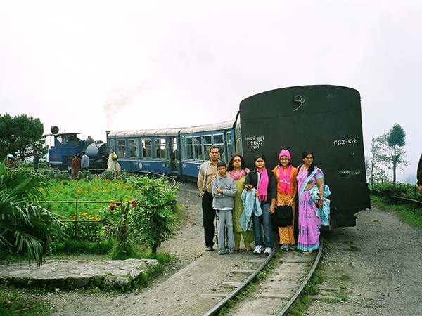 পাহাড়ের ক্ষমতা মমতার মুঠোয়