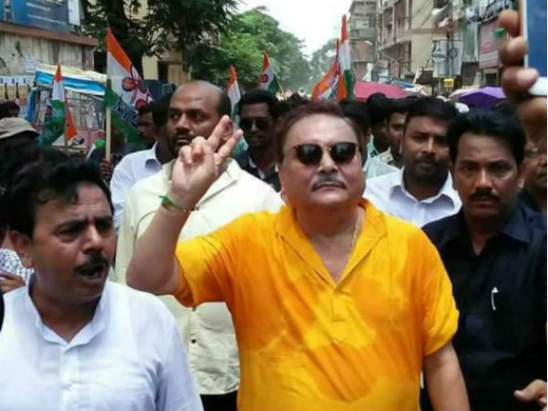 বিতর্ক ঢাকতে কণ্ঠে জোর ‘বাচীক’ মদনের বিতর্ক ঢাকতে কণ্ঠে জোর ‘বাচীক’ মদনের