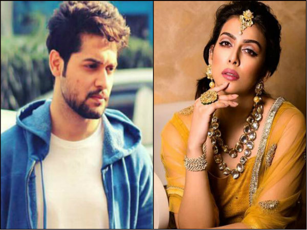 কেন বাদানুবাদ, হাতাহাতি!