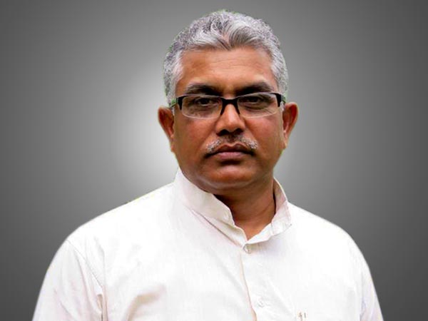 কাঁকিনাড়ায় আক্রান্ত দিলীপ, প্রতিবাদে গর্জে উঠল বিজেপি কাঁকিনাড়ায় আক্রান্ত দিলীপ, প্রতিবাদে গর্জে উঠল বিজেপি
