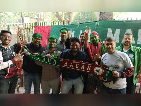 আইলিগ ডার্বির রঙ সবুজ-মেরুন, ‘বিশ্বকাপ ফাইনাল’কেও হার মানাল বাংলার ফুটবল আইলিগ ডার্বির রঙ সবুজ-মেরুন, ‘বিশ্বকাপ ফাইনাল’কেও হার মানাল বাংলার ফুটবল