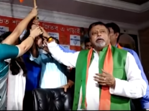 তৃণমূল ছাড়ার হিড়িক জলপাইগুড়িতে, কারা ধরলেন মুকুলের হাত, কারা অপেক্ষায় তৃণমূল ছাড়ার হিড়িক জলপাইগুড়িতে, কারা ধরলেন মুকুলের হাত, কারা অপেক্ষায়