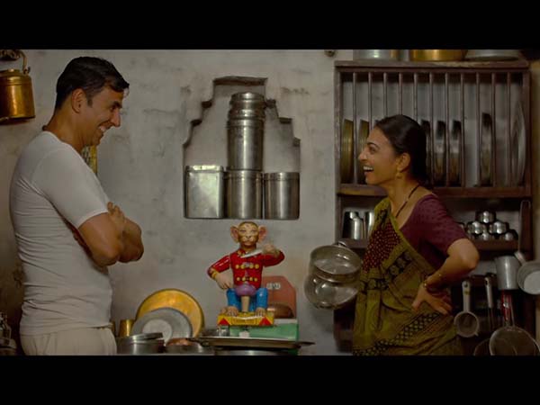 খিলাড়ি নয়, এবার 'সিধে সাধা' অক্ষয়ের নতুন 'প্যাডম্যান' অবতার খিলাড়ি নয়, এবার 'সিধে সাধা' অক্ষয়ের নতুন 'প্যাডম্যান' অবতার