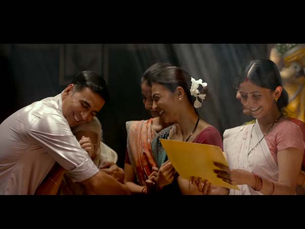 খিলাড়ি নয়, এবার 'সিধে সাধা' অক্ষয়ের নতুন 'প্যাডম্যান' অবতার খিলাড়ি নয়, এবার 'সিধে সাধা' অক্ষয়ের নতুন 'প্যাডম্যান' অবতার