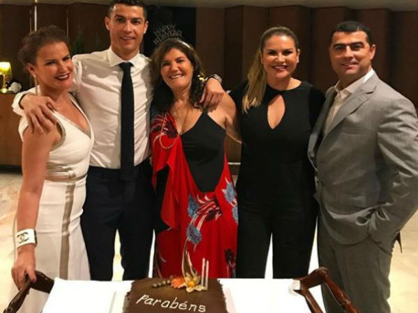 বিন্দাস সিআর সেভেন