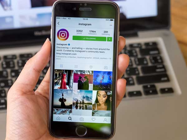 স্যোশাল মিডিয়া স্যোশাল মিডিয়া