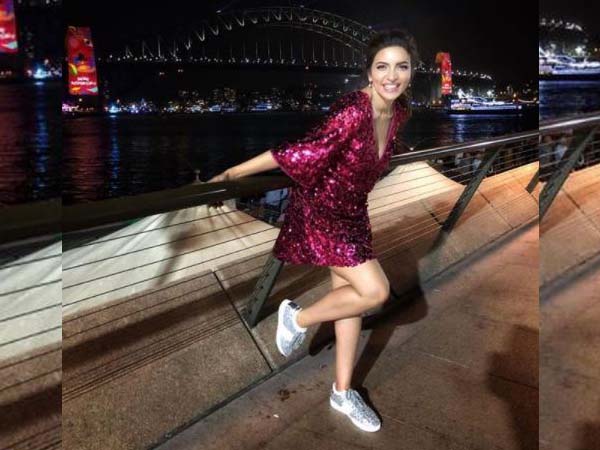 শৈশবে রোজ খাবারও জুটত না শৈশবে রোজ খাবারও জুটত না