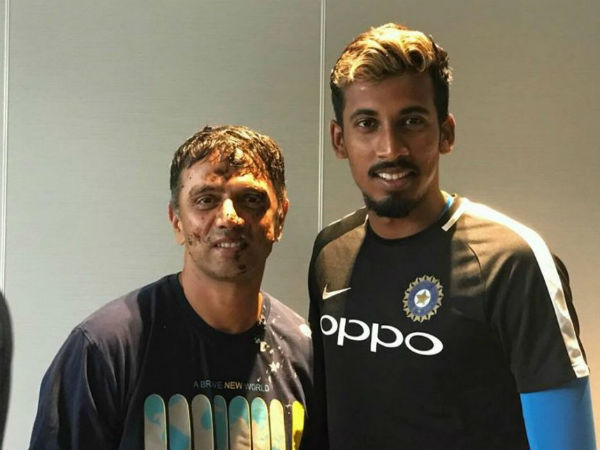 এবারের মতো বিশ্বকাপ ক্রিকেটে স্বপ্নভঙ্গ এই বাঙালির, ভারাক্রান্ত হৃদয়ে ফিরছেন ঘরে এবারের মতো বিশ্বকাপ ক্রিকেটে স্বপ্নভঙ্গ এই বাঙালির, ভারাক্রান্ত হৃদয়ে ফিরছেন ঘরে