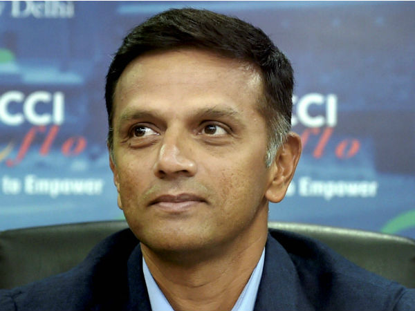 ব্য়বধান ঘোঁচাতে চান