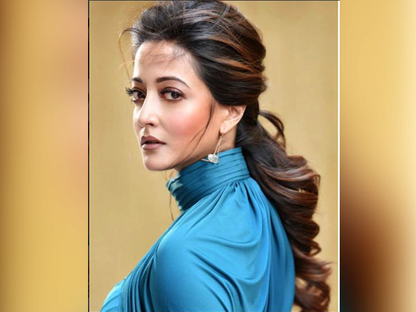 সলমন খানের সঙ্গে প্রতিযোগিতায় বাংলার রাইমা
