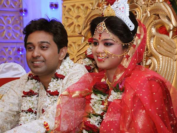 বৃষ( ২১ এপ্রিল থেকে ২১ মে) 