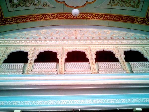 রাজপরিবারের ইতিহাস ও তালাকাড 