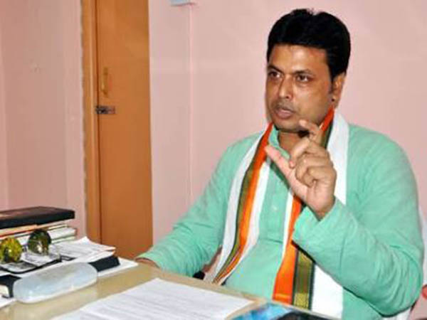 ত্রিপুরায় বিজেপি ক্ষমতা দখলের পর ১৭৭জন জনপ্রতিনিধির পদত্যাগ ঘিরে প্রশ্ন ত্রিপুরায় বিজেপি ক্ষমতা দখলের পর ১৭৭জন জনপ্রতিনিধির পদত্যাগ ঘিরে প্রশ্ন