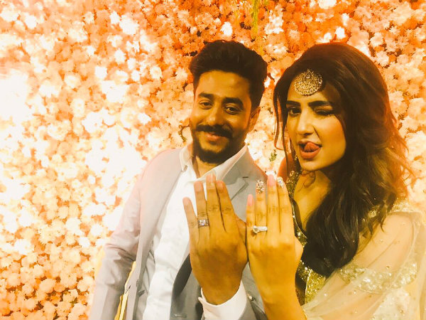 এনগেজমেন্ট রিং